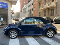 usata VW Beetle New1.6 Cabrio INTERNO PELLE !!!