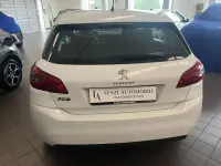 Begagnad Peugeot 308 Active 131 HK (96 kW) 2021 Vit Sedan