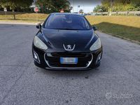 Begagnad Peugeot 308 Allure 111 HK (81 kW) 2012 Svart Sedan