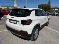 Usata Jeep Avenger Altitude 101 CV (74 kW) 2024 Bianco SUV