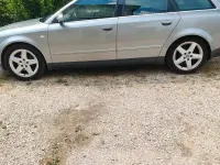 Usata Audi A4 Comfort 130 CV (95 kW) 2002 Grigio Station wagon