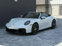 Usata Porsche 992 394 CV (289 kW) 2024 Bianco Cabrio