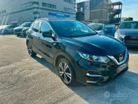 Usata Nissan Qashqai N-Connecta 110 CV (80 kW) 2018 Nero SUV