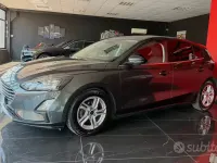 Usata Ford Focus ST 120 CV (88 kW) 2021 Grigio Berlina