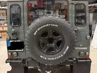 Usata Land Rover Defender 122 CV (89 kW) 2009 Verde SUV