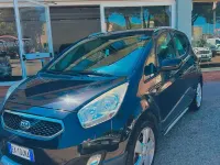 Usata Kia Venga 90 CV (66 kW) 2014 Nero Utilitaria