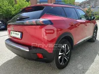 Usata Peugeot 2008 Allure 101 CV (74 kW) 2023 Rosso SUV
