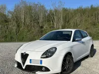 Usata Alfa Romeo Giulietta Super 120 CV (88 kW) 2016 Bianco Utilitaria