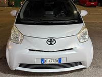 Usata Toyota iQ 98 CV (72 kW) 2009 Grigio Utilitaria