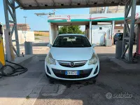 Usata Opel Corsa Club 86 CV (63 kW) 2012 Bianco Utilitaria