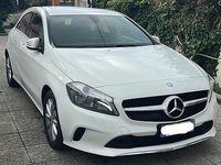 Usata Mercedes A180 122 CV (89 kW) 2016 Bianco Berlina