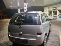 Usata Opel Meriva 101 CV (74 kW) 2007 Grigio Monovolume
