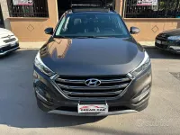 Usata Hyundai Tucson Xpossible 116 CV (85 kW) 2017 Grigio SUV
