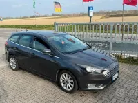 Usata Ford Focus 120 CV (88 kW) 2015 Grigio Station wagon