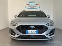 Usata Ford Focus ST-Line X 155 CV (114 kW) 2023 Grigio Station wagon