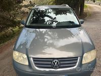 Usata VW Touran 101 CV (74 kW) 2004 Grigio Monovolume