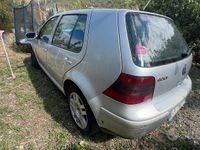Usata VW Golf IV 101 CV (74 kW) 2002 Grigio Berlina