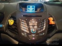Usado Ford Ecosport Titanium 125 CV (91 kW) 2015 Gris SUV