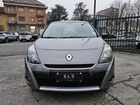 Usata Renault Clio II 105 CV (77 kW) 2011 Grigio Berlina