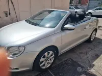 Usata VW Eos 122 CV (89 kW) 2010 Grigio Cabrio