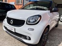 Begagnad Smart ForFour Passion 71 HK (52 kW) 2019 Vit Halvkombi