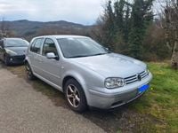 Usata VW Golf IV Highline 130 CV (95 kW) 2002 Argento Berlina