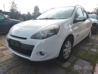 Usata Renault Clio 103 CV (75 kW) 2012 Bianco Station wagon