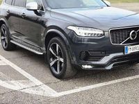 Käytetty Volvo XC90 R-Design 190 HP (139 kW) 2017 Katumaasturi