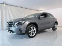 Usata Mercedes GLA180 Premium 109 CV (80 kW) 2018 Grigio SUV