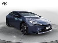 Nuova Toyota Prius Lounge 2025 Grigio Utilitaria