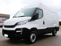 Usata Iveco 35.12 120 CV (88 kW) 2018 Bianco Furgone
