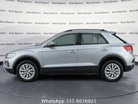 Usata VW T-Roc Life 150 CV (110 kW) 2024 Pyrit silver SUV