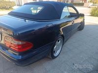 Usata Mercedes CLK200 1998 Blu Cabrio