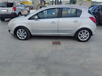 Usata Opel Corsa Cosmo 90 CV (66 kW) 2007 Grigio Utilitaria