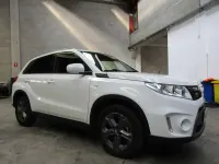 Usata Suzuki Vitara 120 CV (88 kW) 2016 Bianco SUV