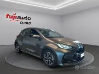 Usata Toyota Yaris Hybrid Trend 116 CV (85 kW) 2022 Dark grey met Utilitaria