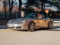 Usata Porsche 911 Carrera Cabriolet 355 CV (261 kW) 2006 Argento Cabrio