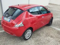 Usata Lancia Ypsilon 69 CV (50 kW) 2017 Bianco Utilitaria
