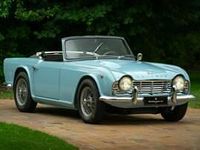 Usata Triumph TR4 100 CV (73 kW) 1963 Blu Cabrio