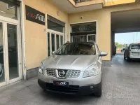 Usata Nissan Qashqai N-TEC 106 CV (77 kW) 2010 Grigio SUV