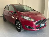 Usata Ford Fiesta Business Edition 75 CV (55 kW) 2013 Viola Berlina