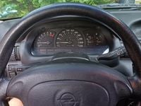 Usata Opel Astra 90 CV (66 kW) 1997 Verde Station wagon