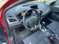 Usata Renault Mégane III LIMITED 120 CV (88 kW) 2015 Rosso Station wagon