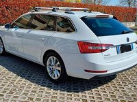 Usata Skoda Superb Executive 150 CV (110 kW) 2018 Bianco Station wagon