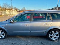 Usata Opel Astra Cosmo 101 CV (74 kW) 2007 Grigio Station wagon
