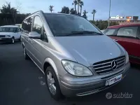 Begagnad Mercedes Viano 116 HK (85 kW) 2010 Grå Minibuss