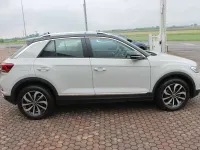 Usata VW T-Roc Style 110 CV (80 kW) 2023 Ascot grey / tetto nero SUV