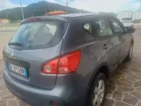 Usata Nissan Qashqai Visia 115 CV (84 kW) 2007 Bluazzurro SUV
