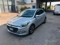 Usata Hyundai i20 Style 75 CV (55 kW) 2015 Grigio Berlina