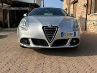 Usata Alfa Romeo Giulietta 120 CV (88 kW) 2011 Grigio Utilitaria